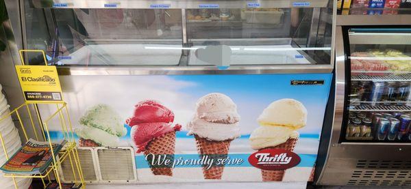 They got Thrifty Ice Cream!!!!!!!!!!!!!!!