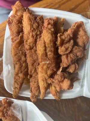 Fish, shrimp, with hush puppy, crab cake, and chips. Mmmm