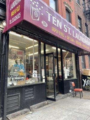 Ten St Laundromat