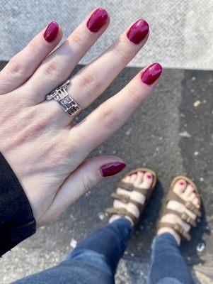 Acrylic filling manicure & regular pedicure--both of which lasted for at least 3 weeks!