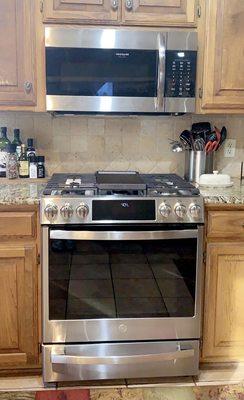 New stove and microwave