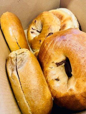 Box of bagels to share! They have awesome spreads to add to your bagel!?