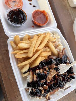 Combo plate with two side dishes