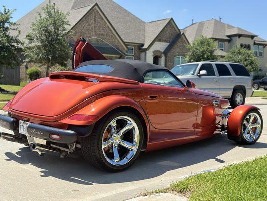 Orange prowler side profile