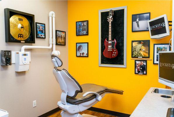 All dental treatment rooms have guitars and music memorabilia.