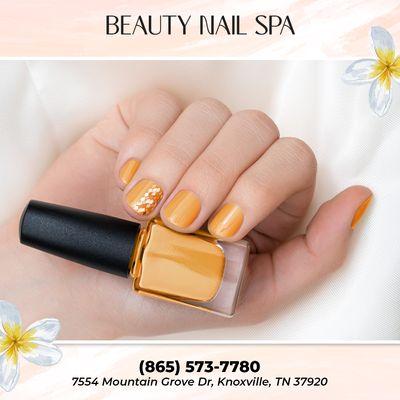 Elevate your summer look with stunning nail designs! 
ℬℴℴℴℴℯℴ