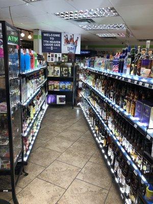 WELCOME TO 7th HEAVEN, CHILLICOTHE, MO, LIQUOR CAVE.