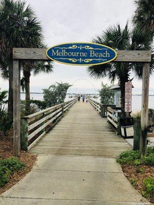 Entrance to the pier