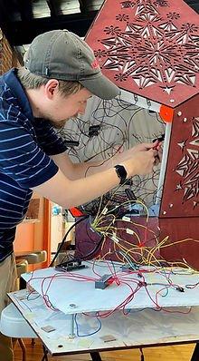 Tuning up the internals of the large snowflake light piece