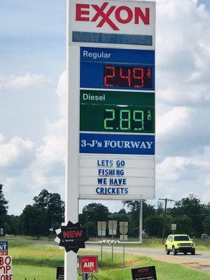 Let's go fishing! Stop here for crickets, a burger or a Cajun fried pie :)'