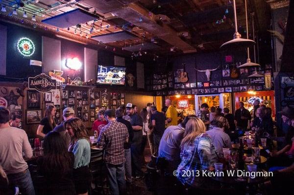 The Bar side brings all of your favorite flavors of Broadway in Nashville into 1. Columbia Mo's only Honky Tonk!