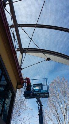 INSTALLING BIRD NETTING FOR PIGEONS