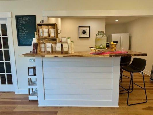 Nourish Bar - Organic Coffee, Tea and Matcha