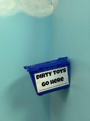 Dirty toys bucket