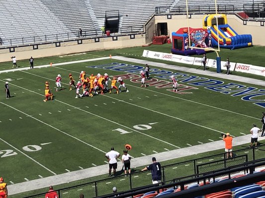 9/14/19. Shreveport, Louisiana. Independence Stadium. Battle On The Border IX. Bucks vs. Zachary High School (LA) Broncos.