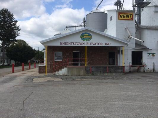 Knightstown Elevator