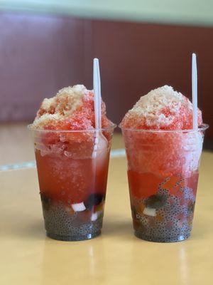 Shave ice  for summer time 3 topping in side