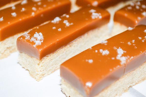 Caramel Shortbreads with sea salt