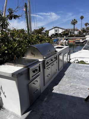 Cool outside kitchen with smooth stucco work @ Coronado Cays