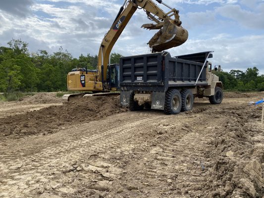 Patriot Industries Baton Rouge Heavy Civil - Dirt Work, Earth Work, Land Clearing.  www.lapatriot.net