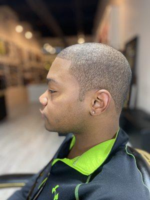 Cut and line by nicho the barber