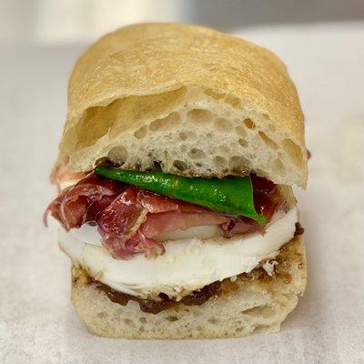 Prosciutto & Fig sandwich