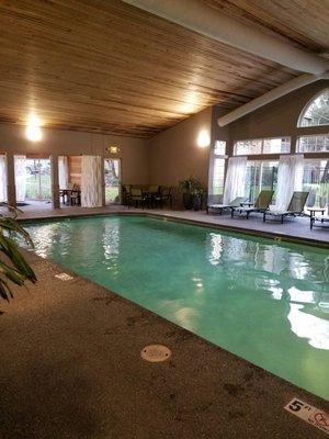 The indoor pool and hot tub have very accessible hours and are a nice place to lounge.