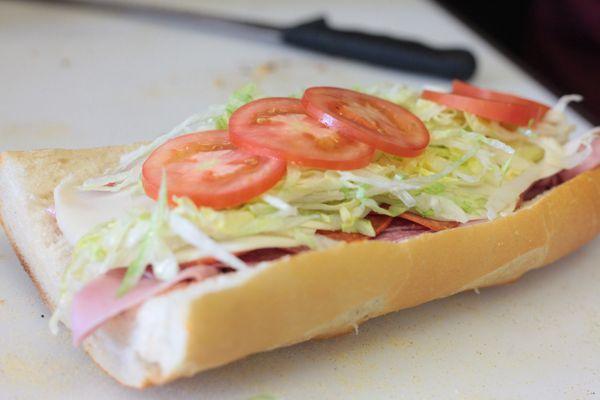 Italian sandwich lettuce and tomatoe