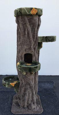 Custom hollow cat tree