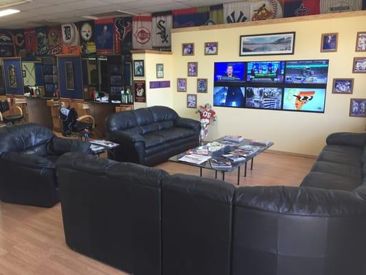 Comfortable Lobby with six 32" T.V.'s