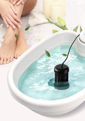 Detox Foot Bath
Pseudo scientific devices are marketed as being able to remove toxins from the human body.