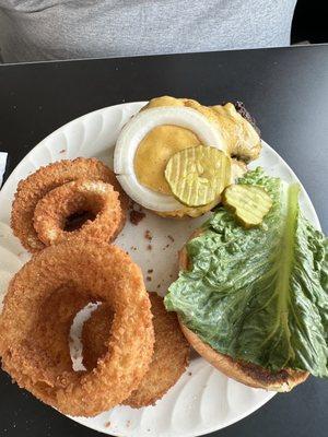 Cheese burger and onion rings