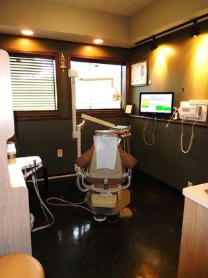 State of the art equipment aids in diagnosing and treating all dental concerns.