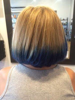 Blonde bob with blue tips by Jenny