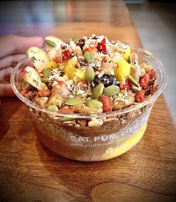 Pur Bowls : Acai Bowls