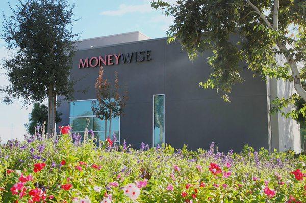 Moneywise Wealth Management + "the Moneywise Guys" show are based on Stockdale Hwy, across from Cal State University of Bakersfield, CA.