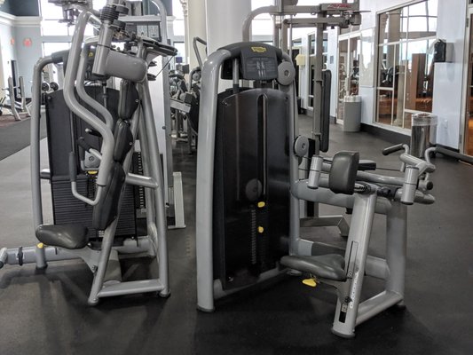 High-end strength training equipment