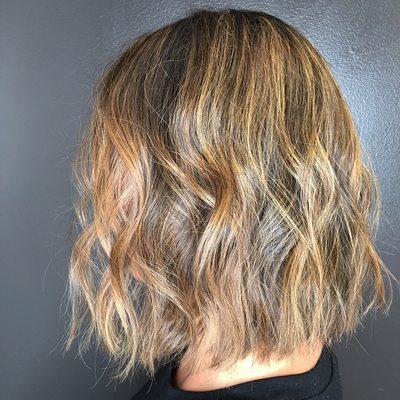 Short cut with highlights