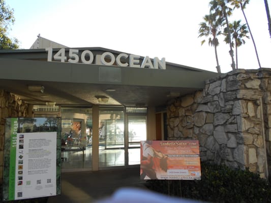 This is the entrance to the building.  This venue belongs to the City of Santa Monica.