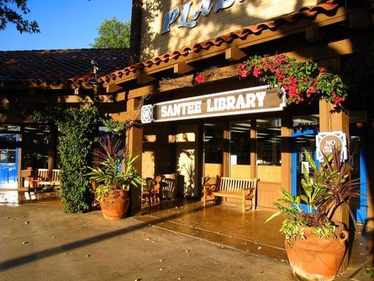 Santee Branch, San Diego County Library, Carlton Oaks Plaza