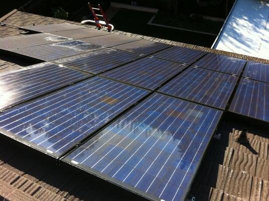 Residential Half Cleaned/Soiled Solar Panels