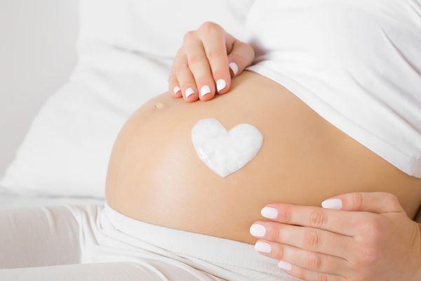 Pregnancy (pre-natal) massage in Hallandale and Sunny Isles FL