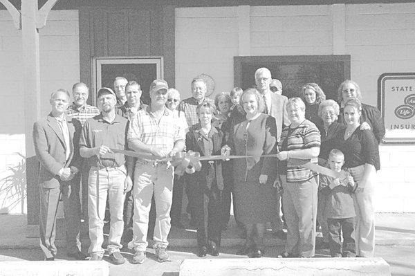 Ribbon Cutting 2004