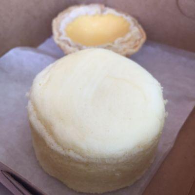 Cheesecake soufflé and egg tart