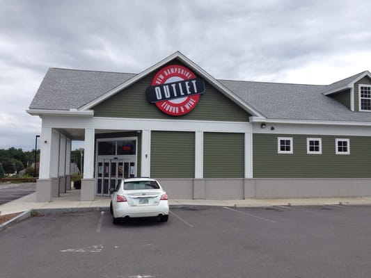 New Hampshire Liquor & Wine Outlet