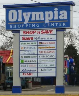 The Walnut Street entrance to Olympia Shopping Center.