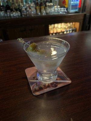 Dirty gin martini