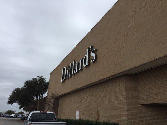 Dillard's