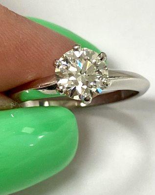 Tiffany & Co Platinum 0.92ct H VS1 Round Diamond Solitaire Engagement Ring
 $7750