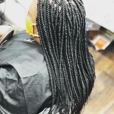 BOX BRAIDS, KNOTLESS AND MORE